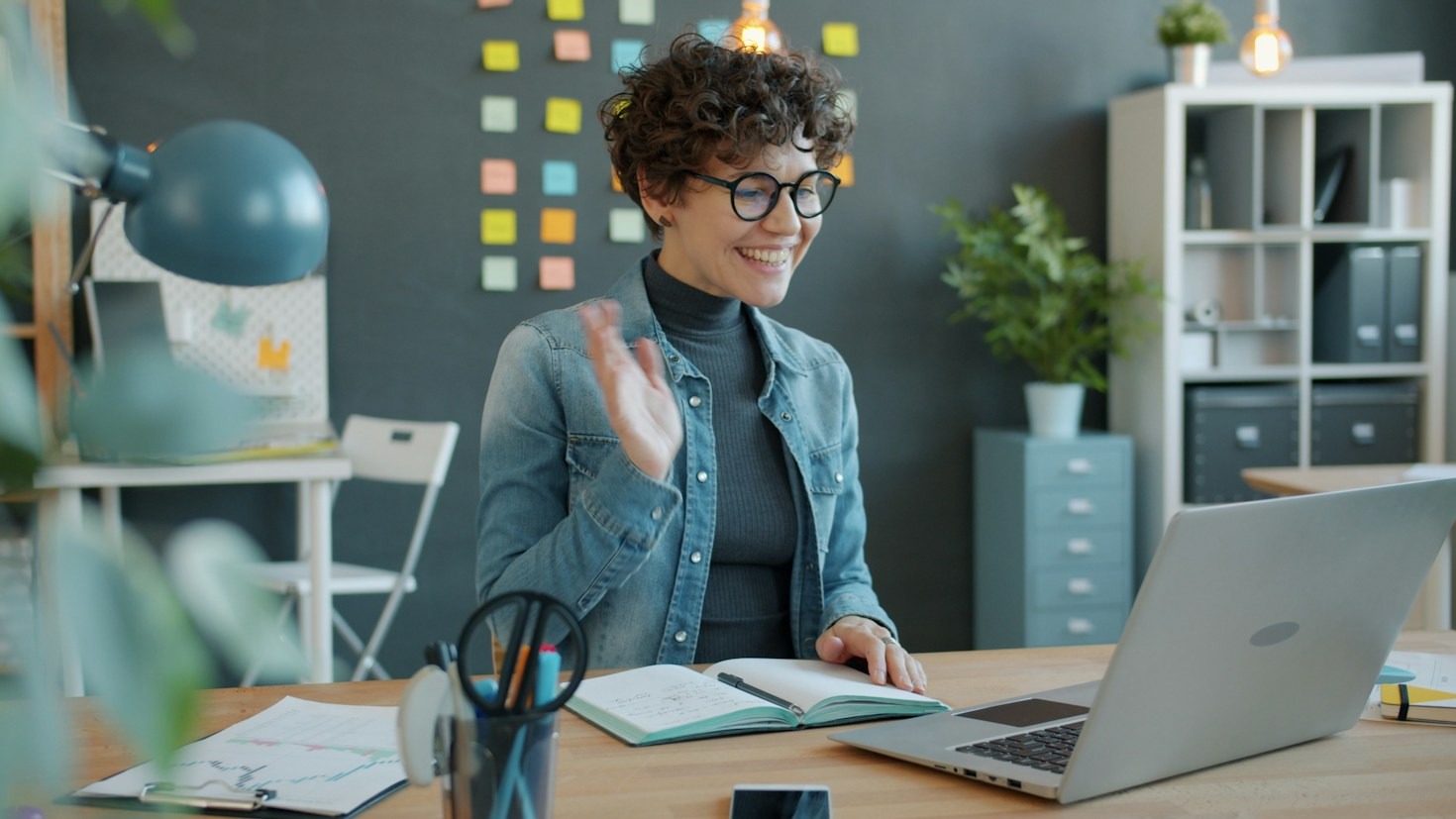 The Art of Curating Your Professional and Personal Story